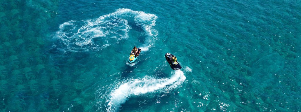 Jet Ski için Lisans Gerekliliklerini Anlama. Jet Ski Kuralları, Yönetmelikleri ve Kayıt