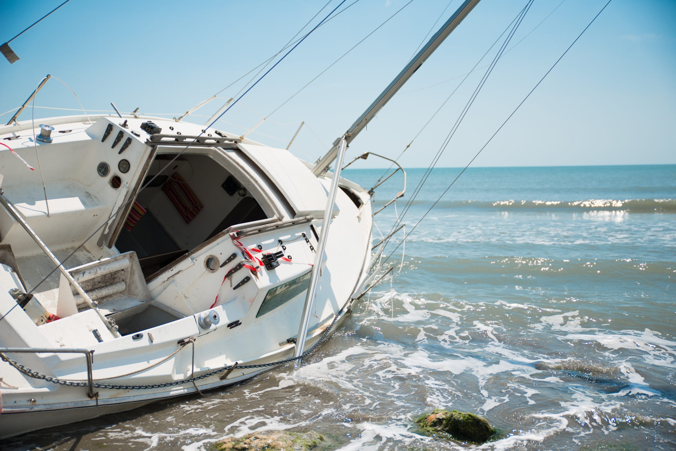 How to choose the right yacht insurance